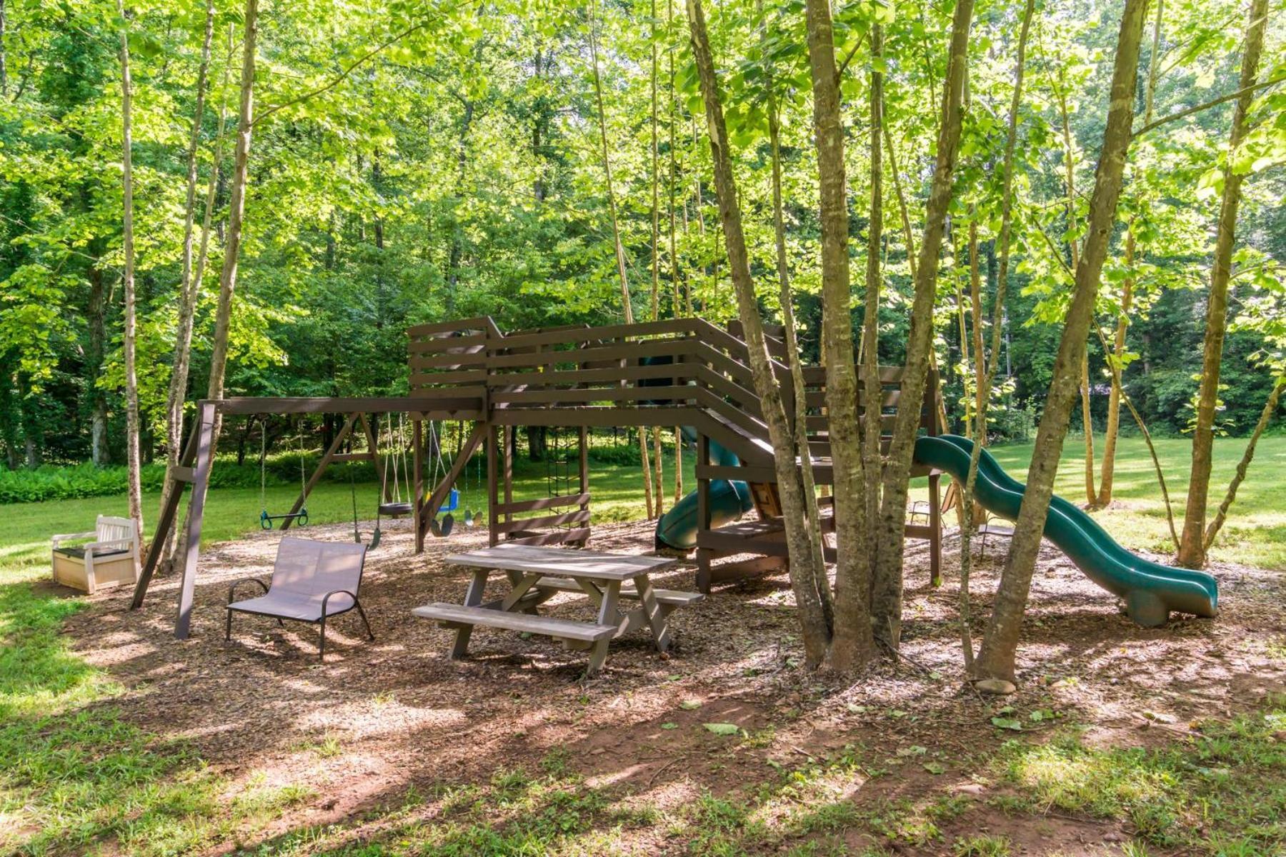 Vila New Listing! Wine Country Retreat - 2 Bed, Hot Tub Dahlonega Exteriér fotografie