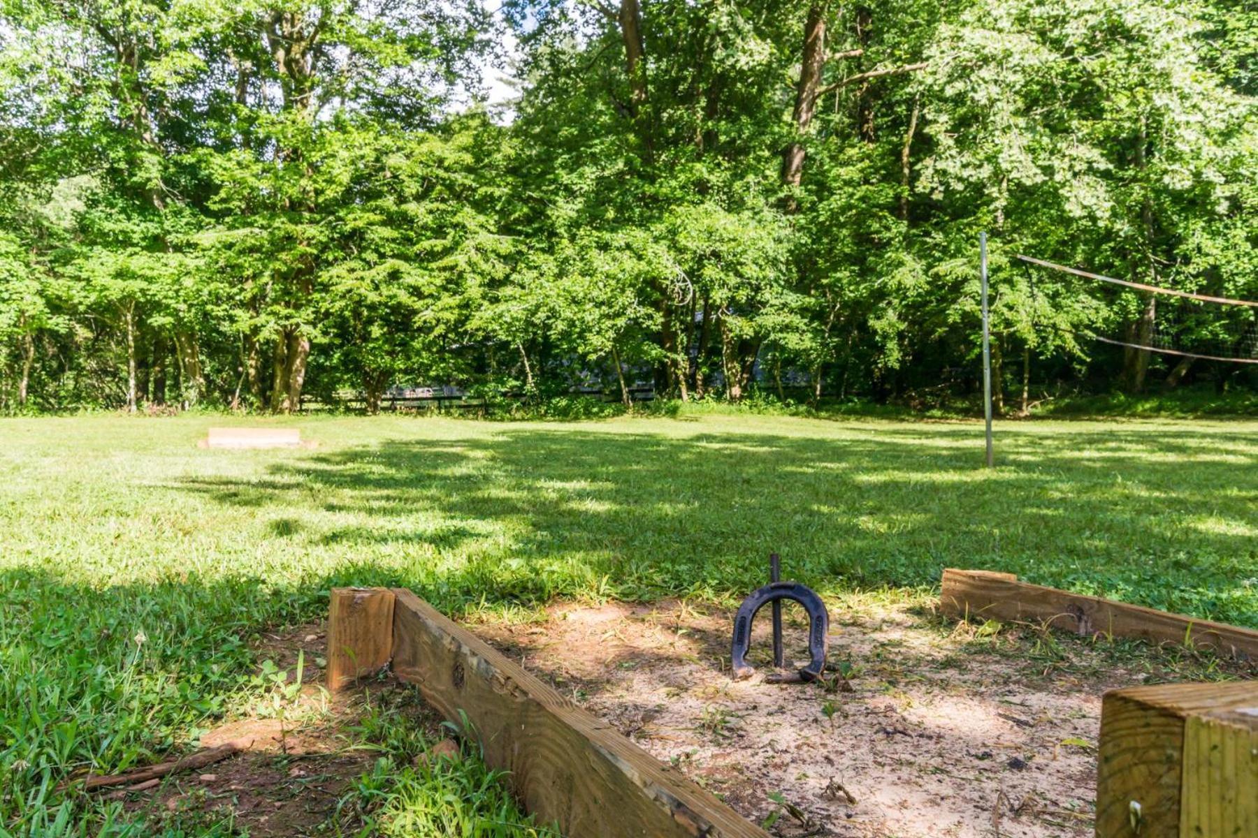 Vila New Listing! Wine Country Retreat - 2 Bed, Hot Tub Dahlonega Exteriér fotografie